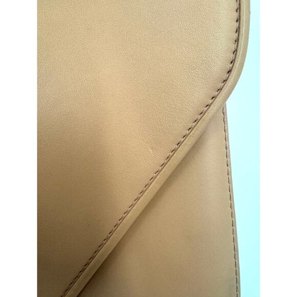 Bottega Veneta Mount Leather Beige Tan Crossbody Shoulder Bag - Picture 8 of 16